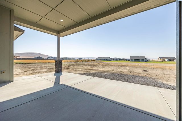 7008 Grange St, Kennewick, WA 99338