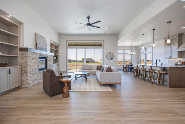 7008 Grange St, Kennewick, WA 99338