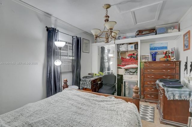 2200 SW 42nd Way, Fort Lauderdale, FL 33317