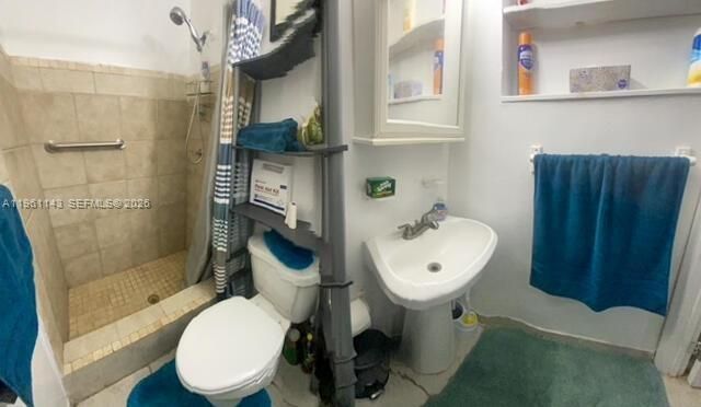 2200 SW 42nd Way, Fort Lauderdale, FL 33317