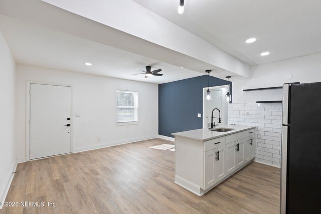 5873 OAKLANE Drive, Jacksonville, FL 32244