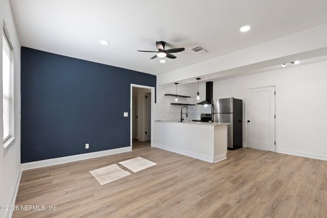 5873 OAKLANE Drive, Jacksonville, FL 32244