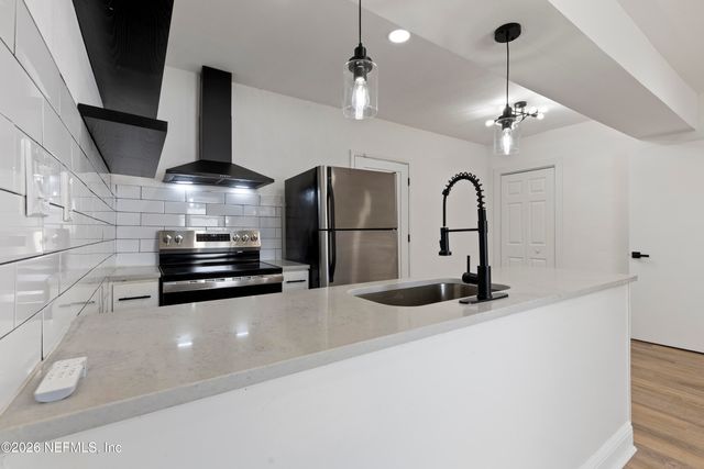 5873 OAKLANE Drive, Jacksonville, FL 32244