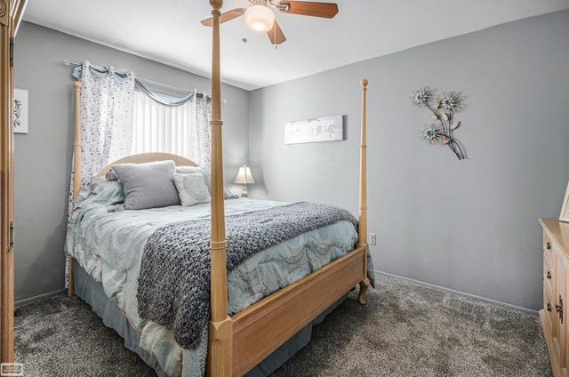 45990 Meadow Lane, Macomb, MI 48044