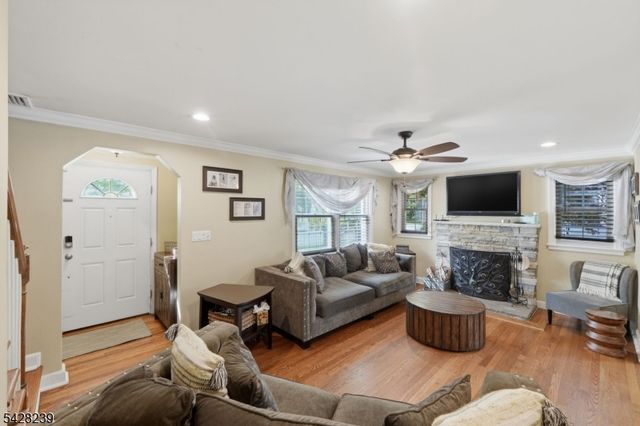2419 Mountain Ave, Scotch Plains Twp., NJ 07076