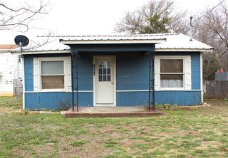 1390 N Estes Street, Stephenville, TX 76401