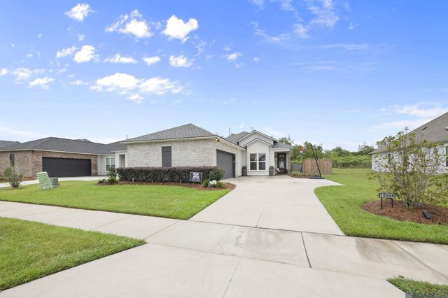 18946 PHARLAP WAY, Zachary, LA 70791