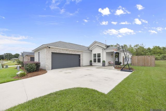 18946 PHARLAP WAY, Zachary, LA 70791