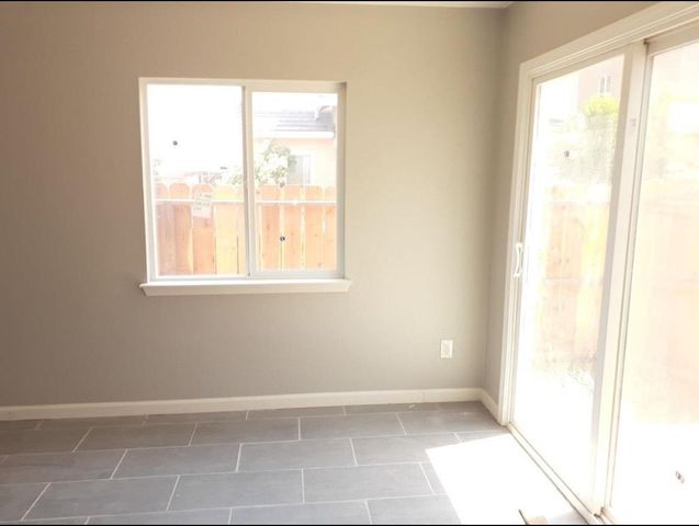 1065 Vermont Ave, Turlock, CA 95380