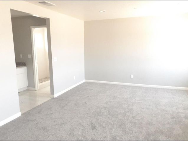 1065 Vermont Ave, Turlock, CA 95380