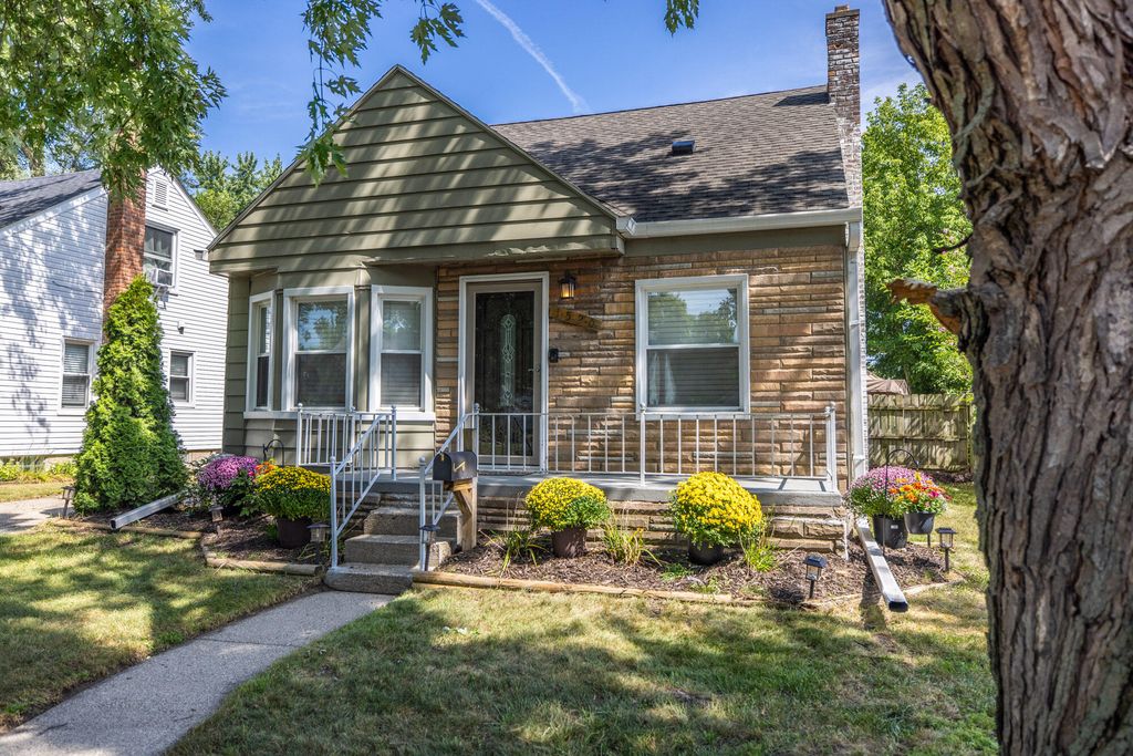 1520 N Alexander Avenue, Royal Oak City, MI 48067