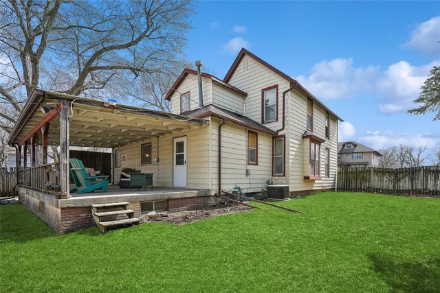 509 E Robinson Street, Knoxville, IA 50138