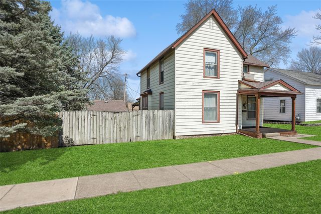 509 E Robinson Street, Knoxville, IA 50138