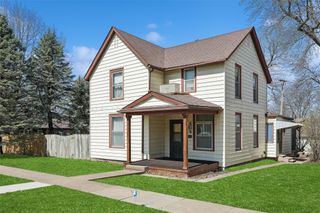509 E Robinson Street, Knoxville, IA 50138