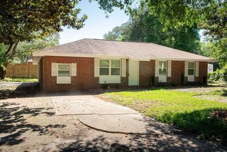 705 Winton Court, Destin, FL 32541