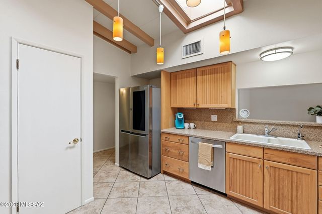 1045 W San Miguel Circle, Tucson, AZ 85704
