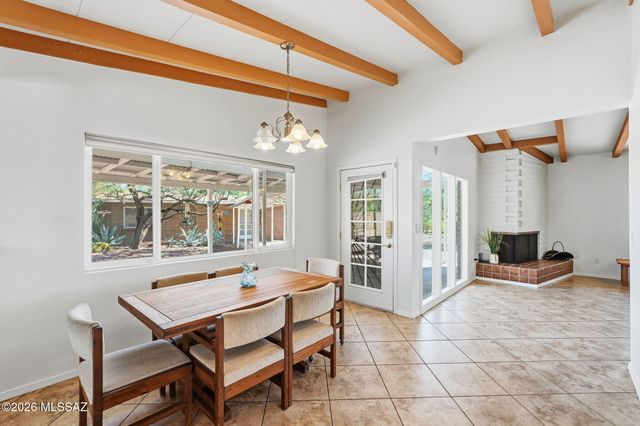 1045 W San Miguel Circle, Tucson, AZ 85704