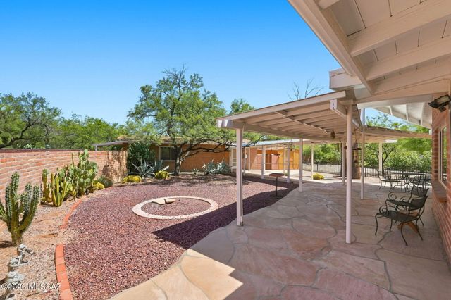 1045 W San Miguel Circle, Tucson, AZ 85704