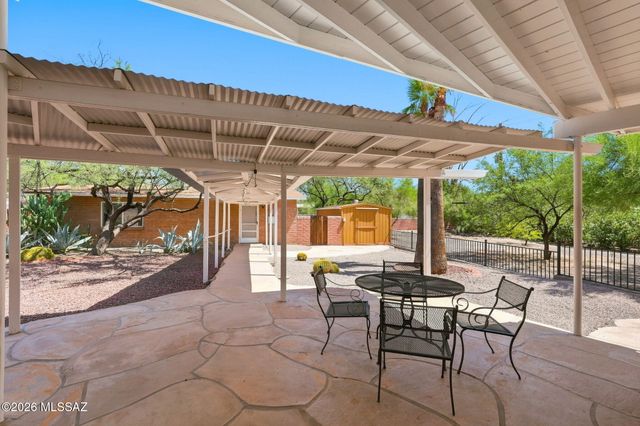 1045 W San Miguel Circle, Tucson, AZ 85704