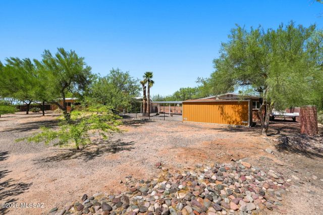 1045 W San Miguel Circle, Tucson, AZ 85704