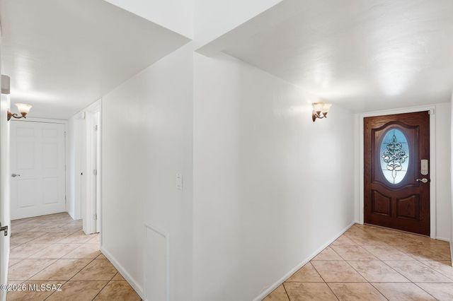 1045 W San Miguel Circle, Tucson, AZ 85704