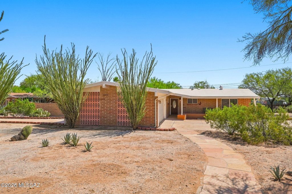 1045 W San Miguel Circle, Tucson, AZ 85704