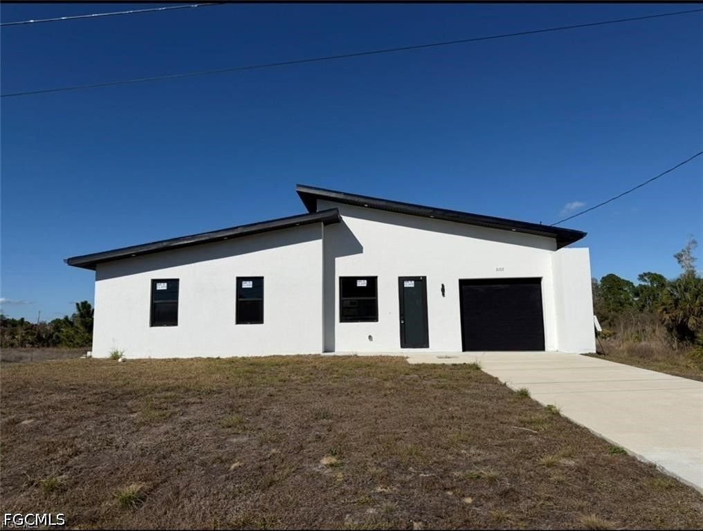 3107 Meadow RD, Lehigh Acres, FL 33974