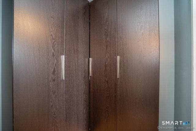 1 Gold Street APT 23F, Hartford, CT 06103