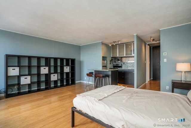 1 Gold Street APT 23F, Hartford, CT 06103