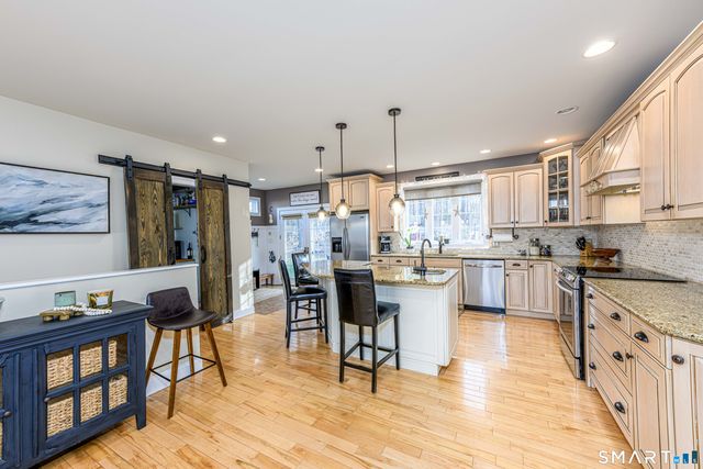 1278 Avon Boulevard, Cheshire, CT 06410