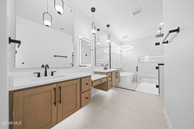 14017 Paseo Original Court, Horizon City, TX 79928