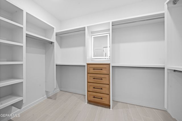 14017 Paseo Original Court, Horizon City, TX 79928