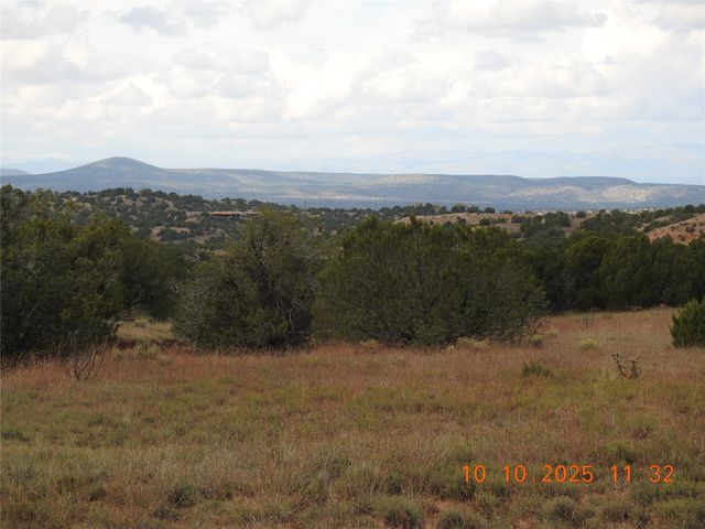 133 Paseo De La Tierra, Santa Fe, NM 87506