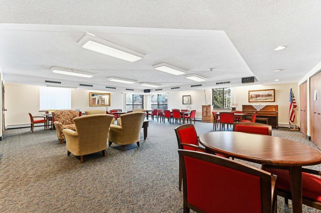 2601 Kenzie Terrace 425, Saint Anthony, MN 55418