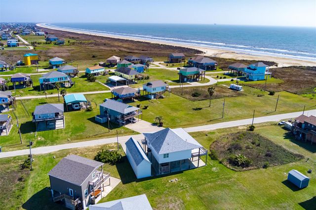 821 Salt Cedar Lane, Port Bolivar, TX 77650