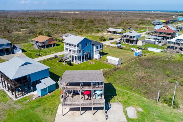 821 Salt Cedar Lane, Port Bolivar, TX 77650