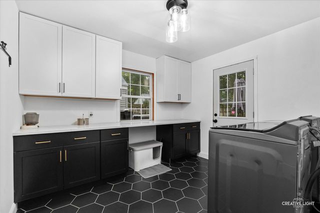 37 S Bereman Road, Montgomery, IL 60538