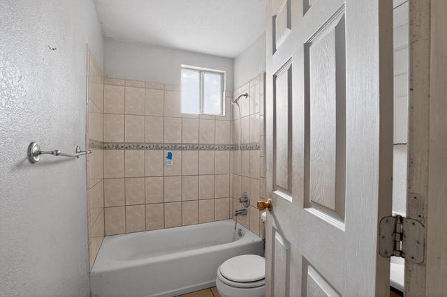 379 E 22nd St, Tracy, CA 95376