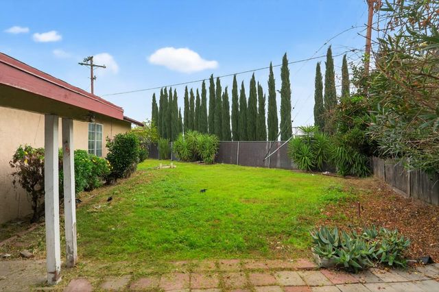 379 E 22nd St, Tracy, CA 95376