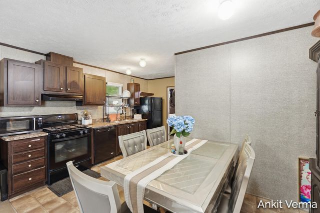 7132 Prestonburg Drive Sw, Byron Twp, MI 49548