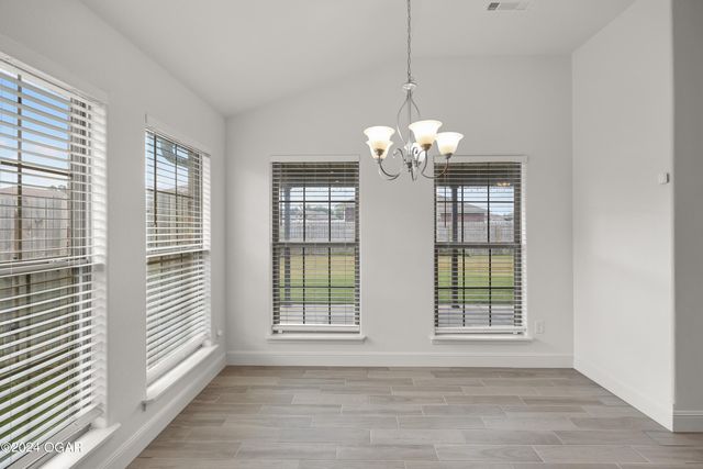 4618 W 26th Place, Joplin, MO 64804