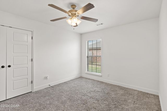 4618 W 26th Place, Joplin, MO 64804