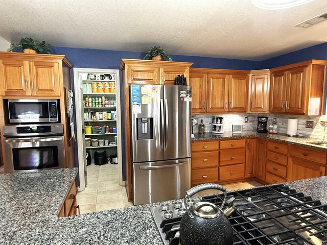 2290 Greers Ferry Road, Drasco, AR 72530