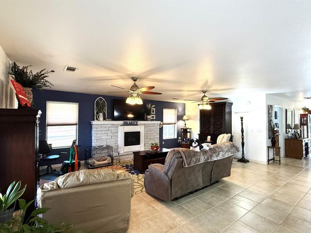 2290 Greers Ferry Road, Drasco, AR 72530