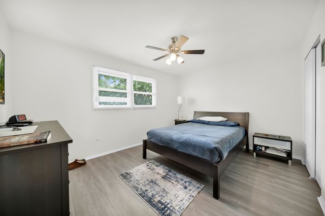 5911 W 125th Place, Alsip, IL 60803
