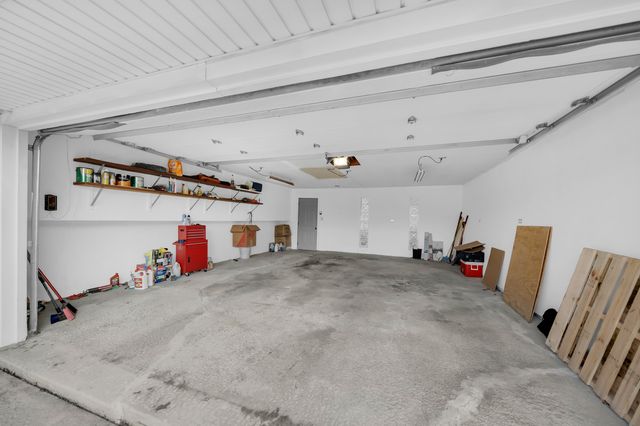 5911 W 125th Place, Alsip, IL 60803