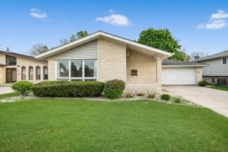 5911 W 125th Place, Alsip, IL 60803
