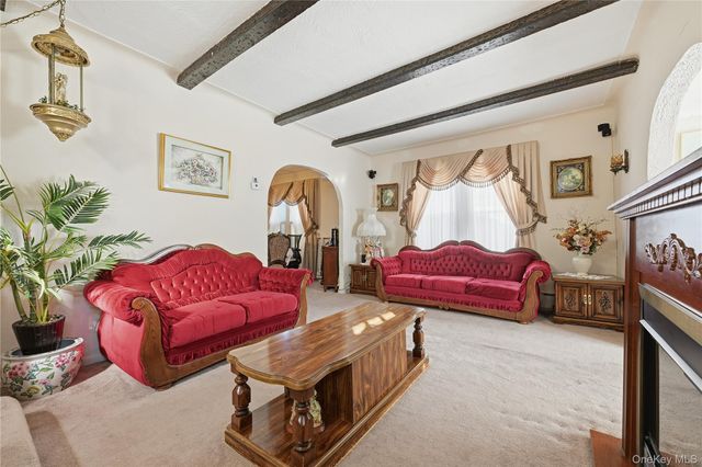 8918 239th Street, Bellerose, NY 11426