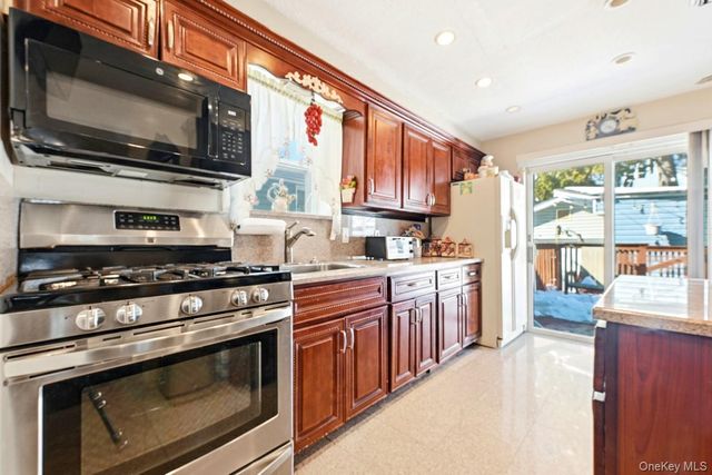 8918 239th Street, Bellerose, NY 11426