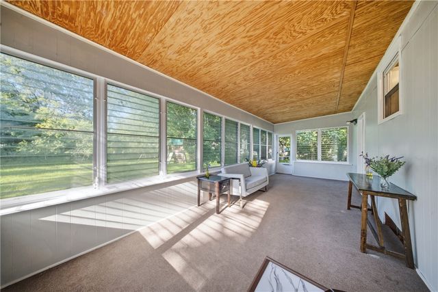 128 Lalanne Road, Henrietta, NY 14623